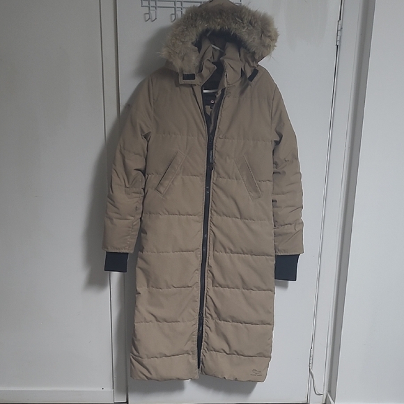 Canada Goose Jackets & Blazers - Canada Goose Tan Parka with Fur Trim Style 3035L